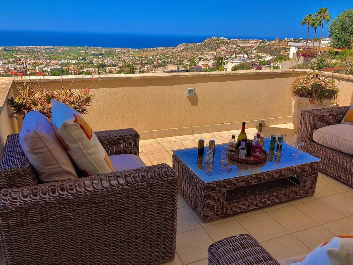 Beau Views Seven Apartment Peyia Ngoại thất bức ảnh